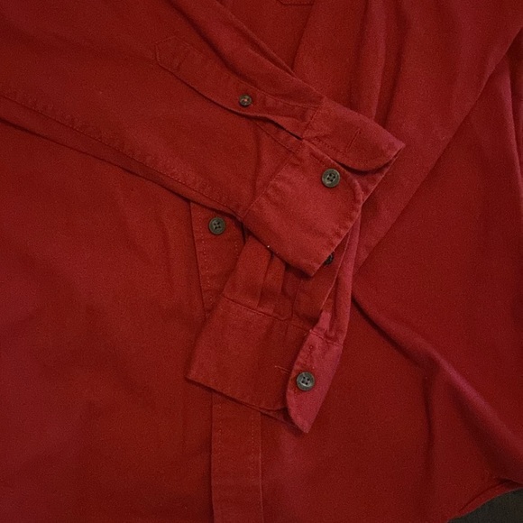 Button up shit - Picture 2 of 3